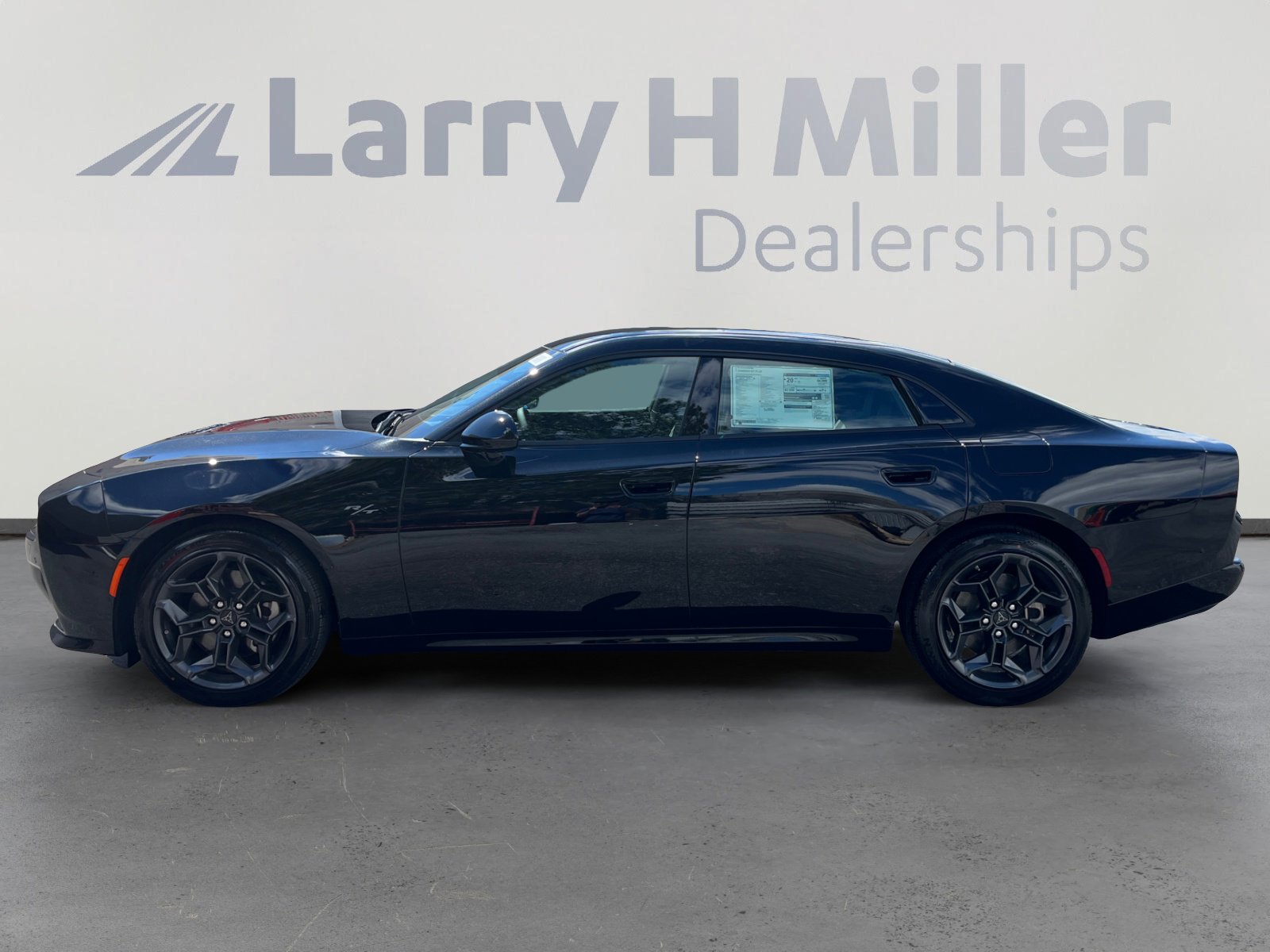 New 2026 Dodge Charger R/T AWD/4WD image 2