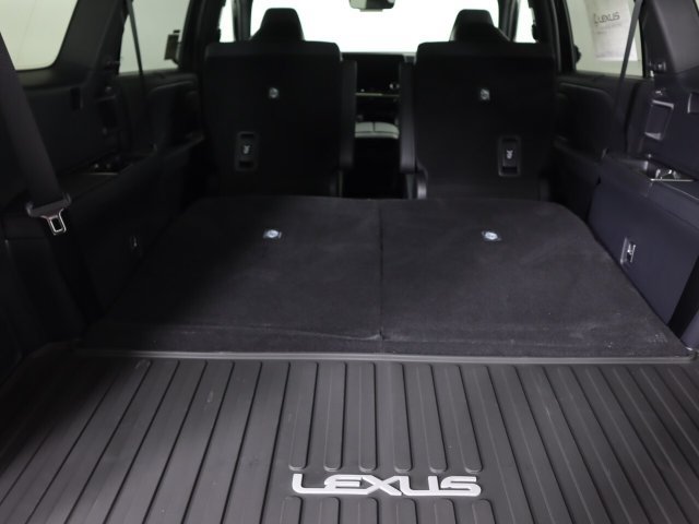 New 2026 Lexus TX 500h AWD w/ Technology Package image 26