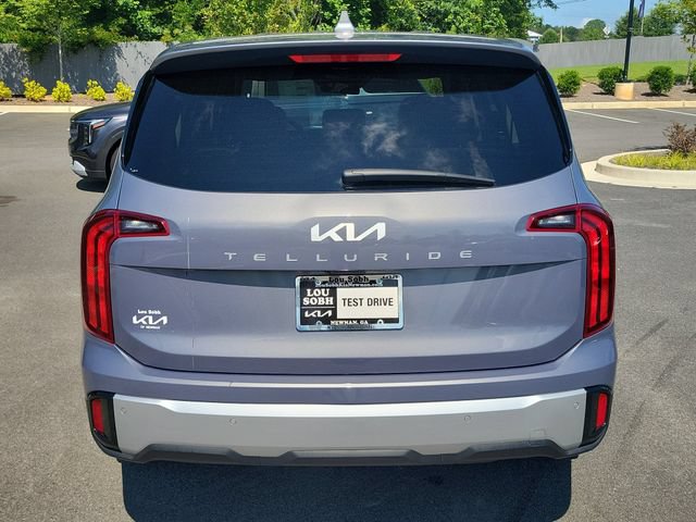 Certified 2025 Kia Telluride LX FWD image 5