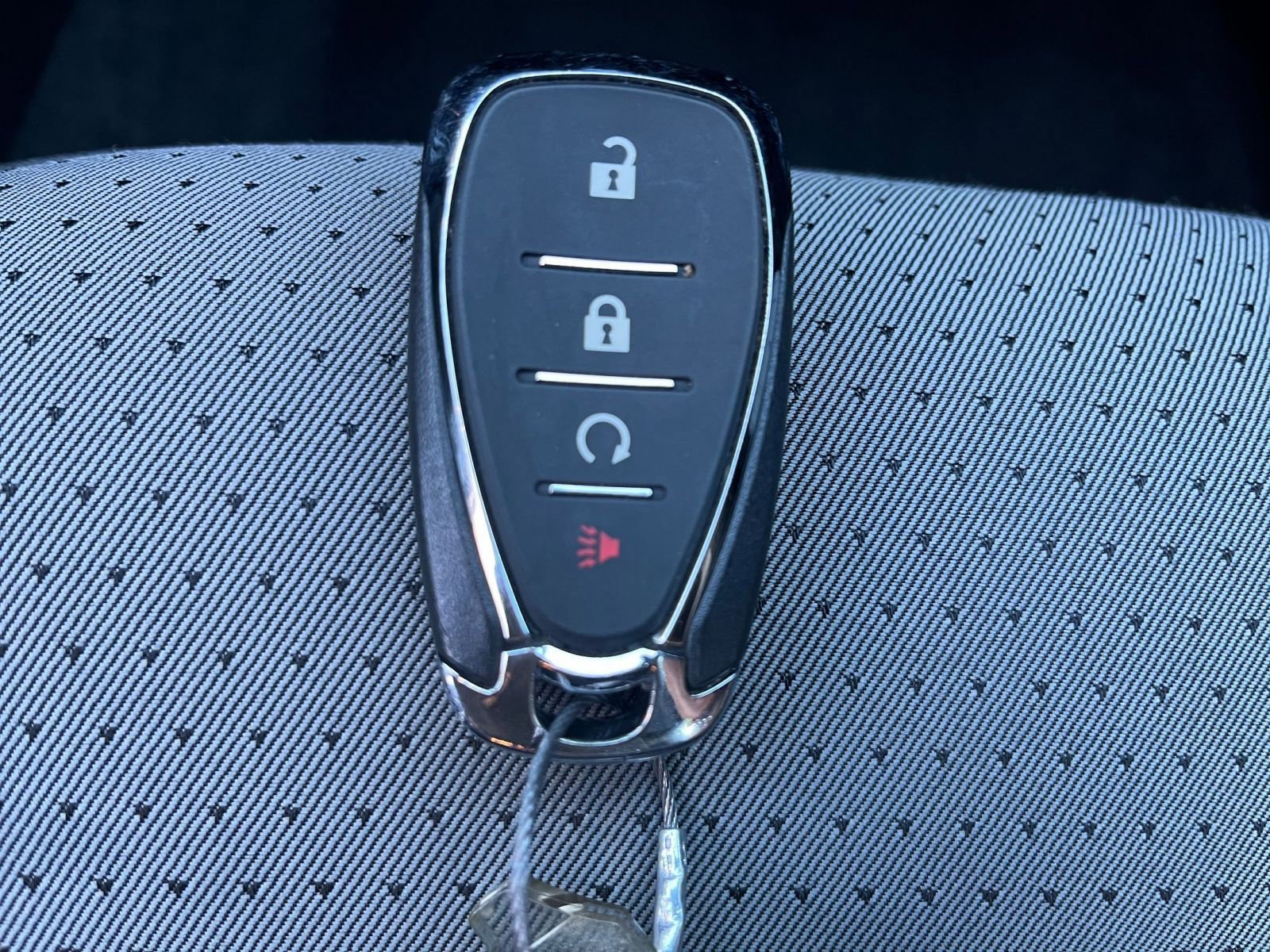 Used 2025 Chevrolet Trax LT image 23