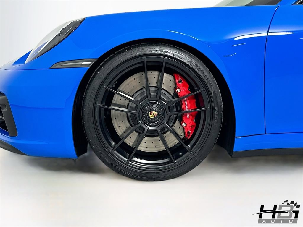 Used 2022 Porsche 911 Carrera GTS RWD image 18