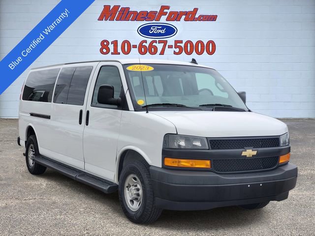 Used 2023 Chevrolet Express 3500 LS RWD image 2
