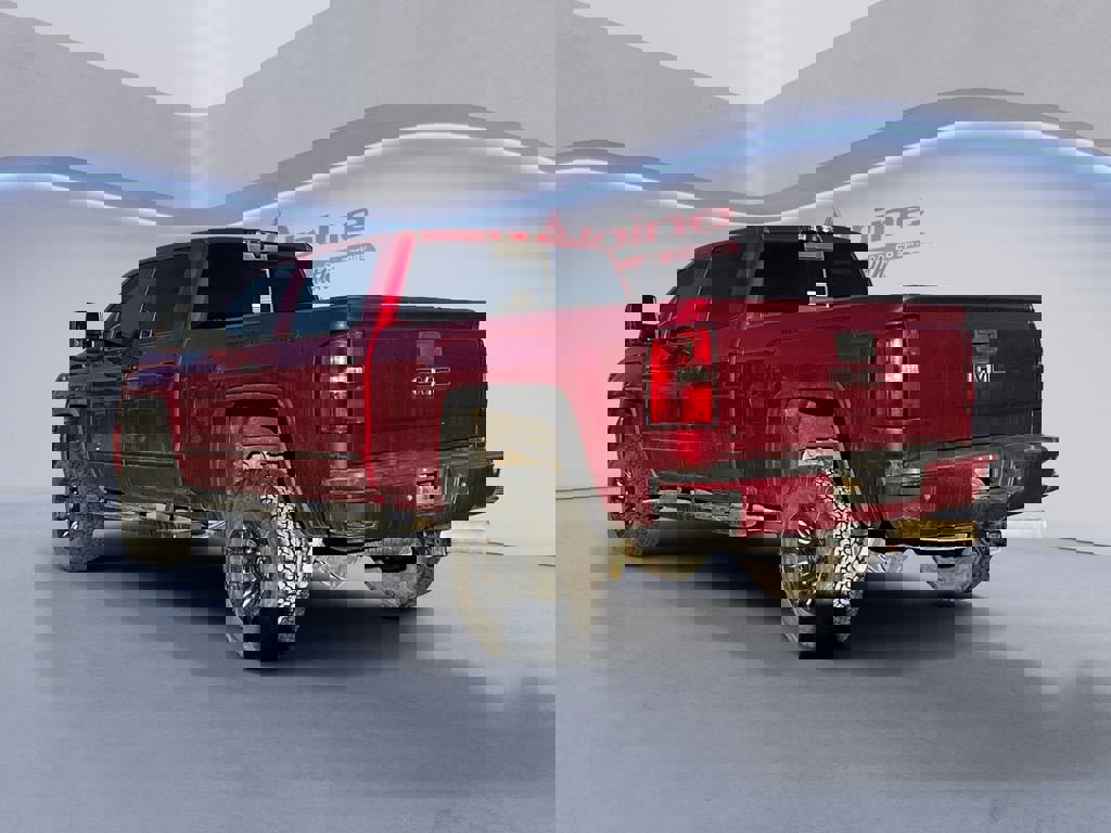 Used 2019 GMC Sierra 2500 Denali w/ Duramax Plus Package image 3