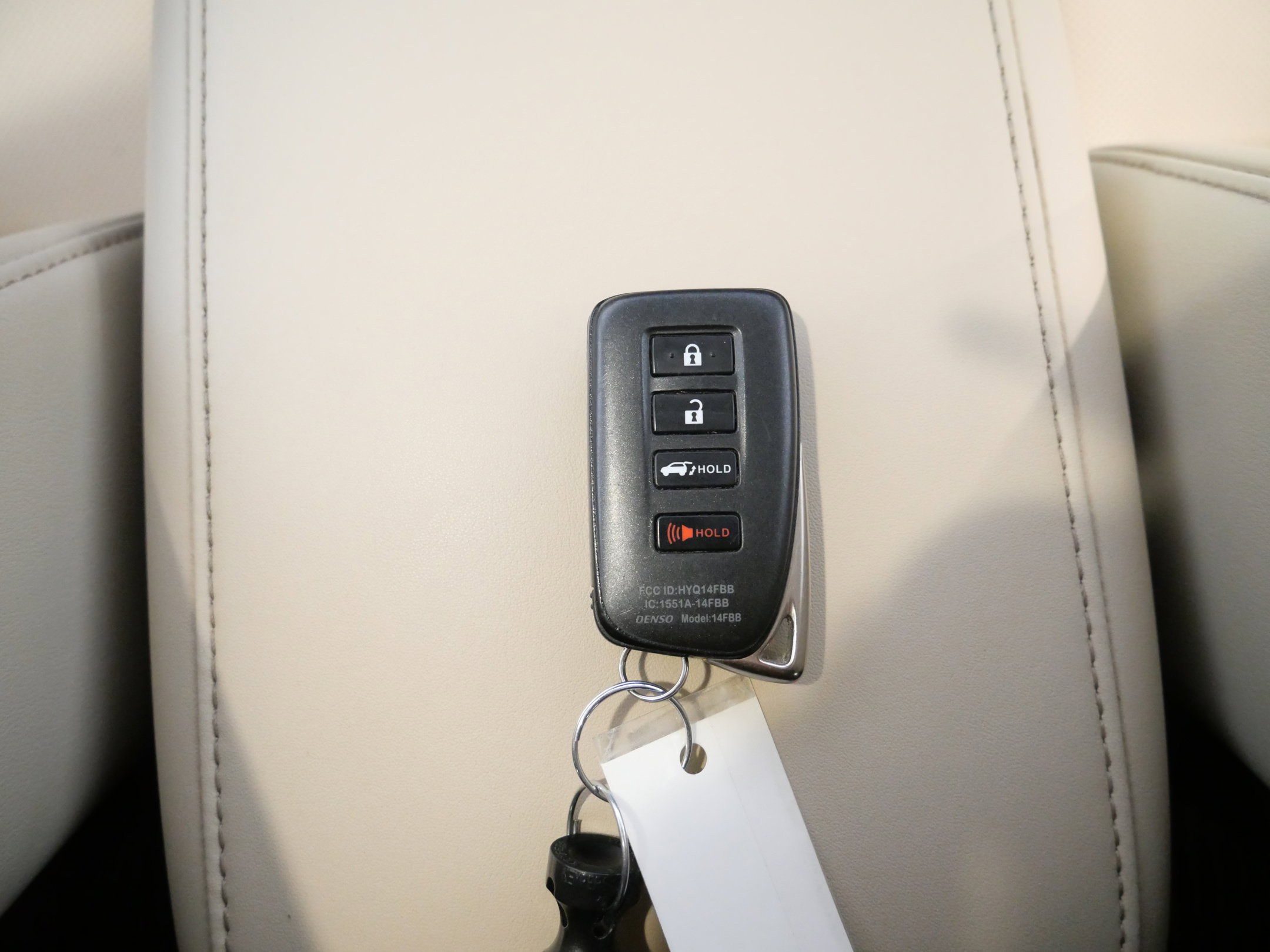Used 2020 Lexus RX 450h AWD w/ Luxury Package image 31