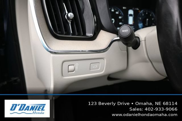 Used 2018 Volvo XC60 T5 Inscription AWD/4WD image 27
