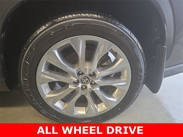 Used 2022 Toyota Highlander Limited image 35