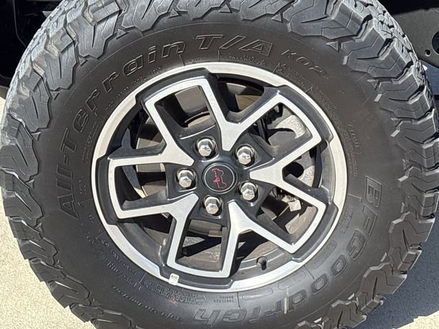 Used 2025 Jeep Wrangler Unlimited Rubicon image 10