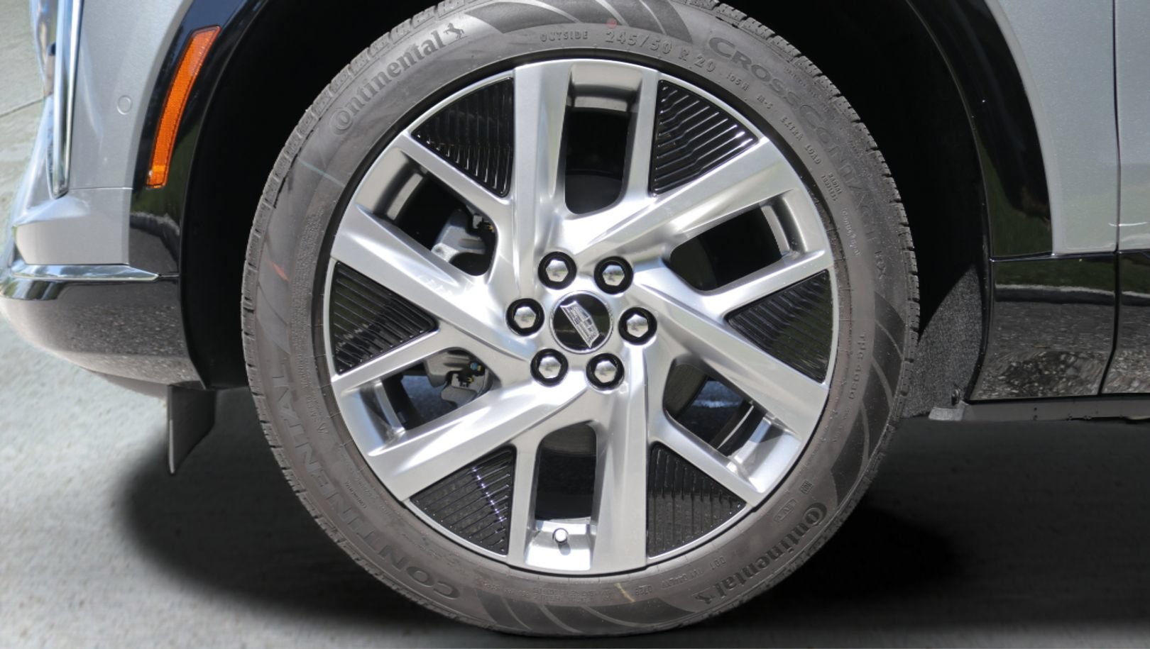New 2027 Cadillac Optiq Premium Luxury RWD image 30