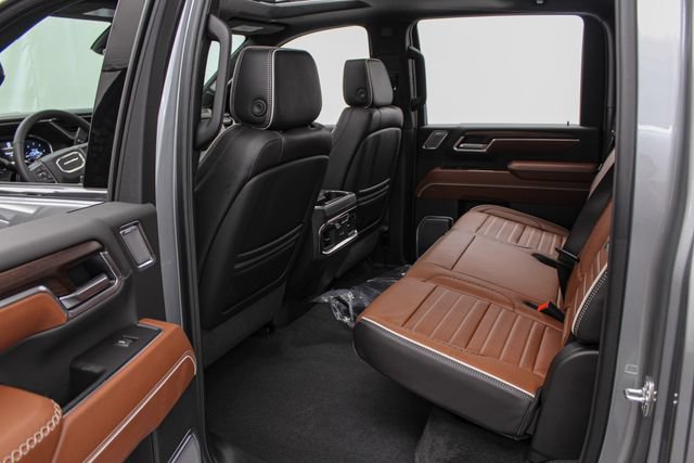 New 2026 GMC Sierra 2500 Denali Ultimate w/ LPO, Black Badging Package AWD/4WD image 25