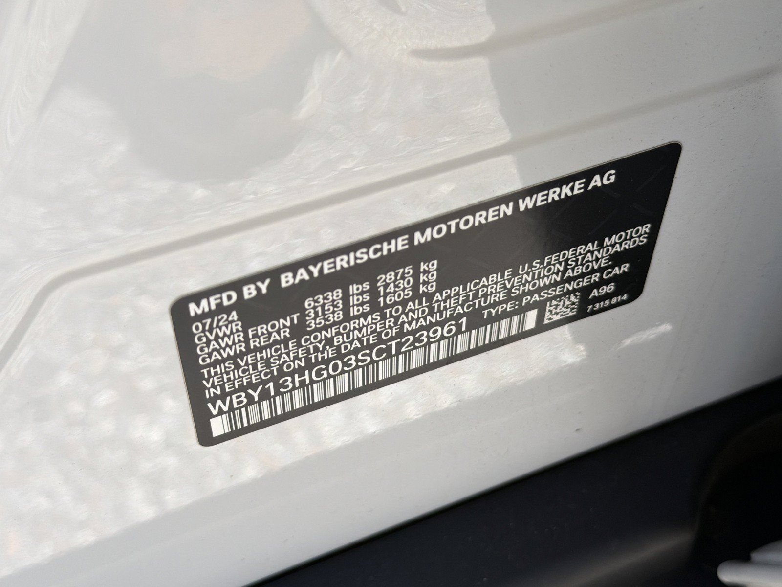 Certified 2025 BMW i5 M60 w/ Premium Package AWD/4WD image 40