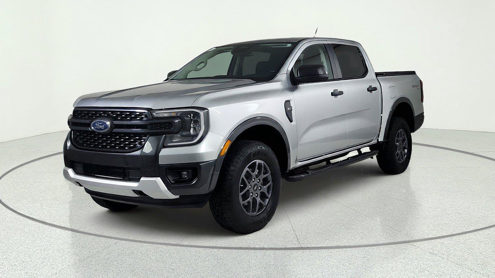 Used 2024 Ford Ranger XLT AWD/4WD image 3