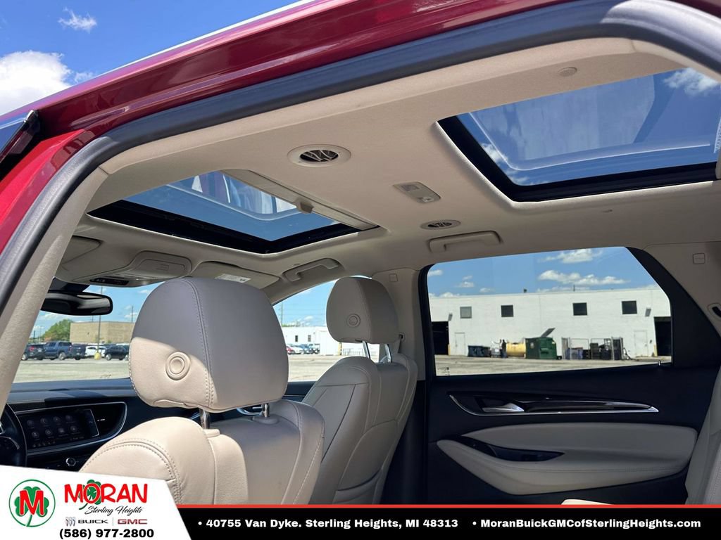 Used 2021 Buick Enclave Essence w/ Sound and Sites Package AWD/4WD image 16
