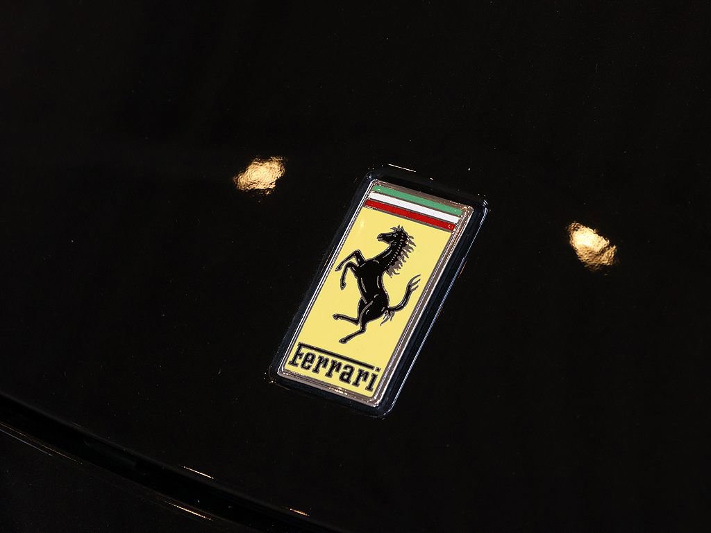 Used 2011 Ferrari 458 Italia Coupe RWD image 21