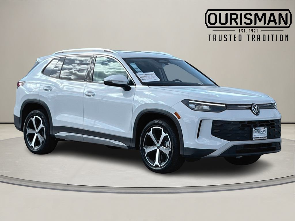 New 2025 Volkswagen Tiguan SE