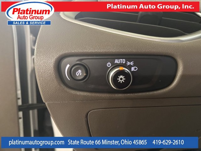Used 2022 Chevrolet Malibu LT image 17