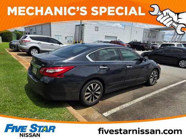 Used 2017 Nissan Altima 2.5 SV FWD image 12