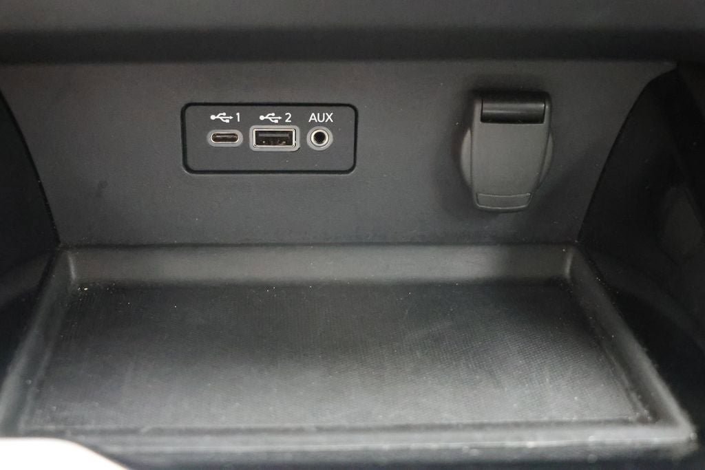 Used 2025 Nissan Altima 2.5 SR AWD/4WD image 24