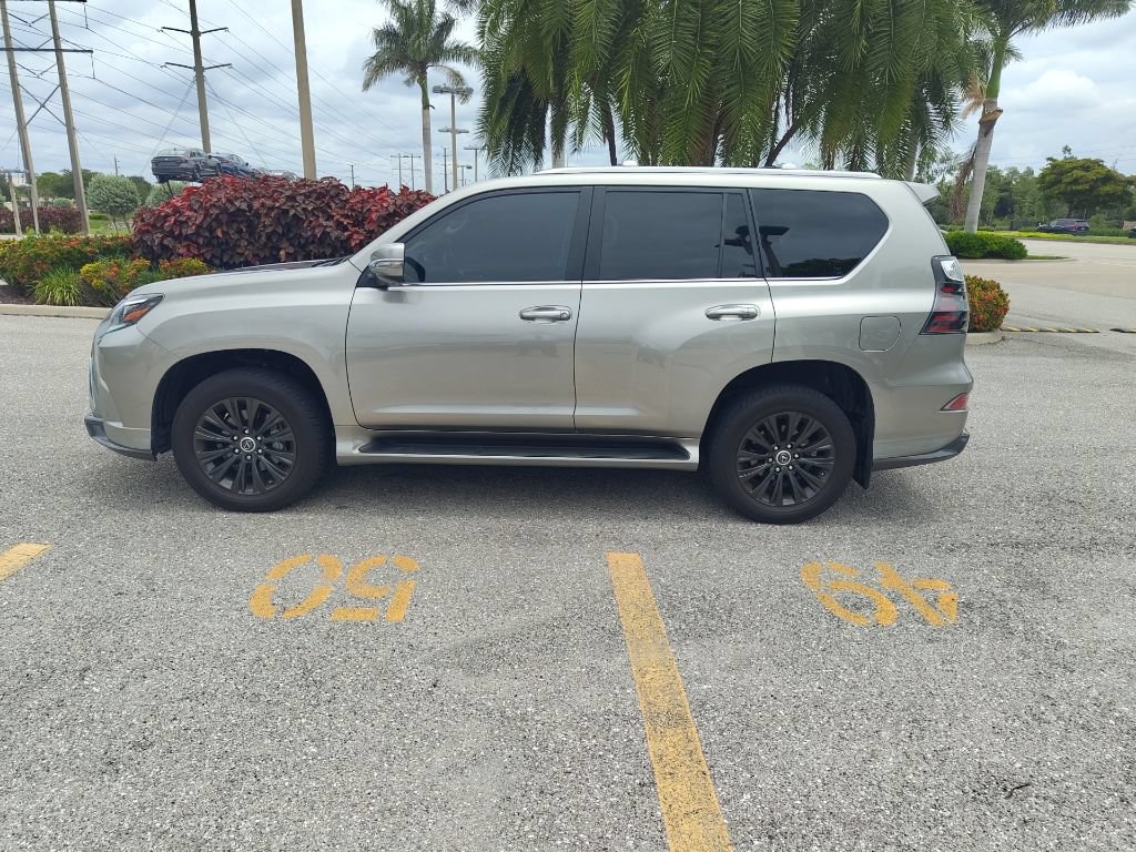 Used 2023 Lexus GX 460 Premium w/ Accessory Package
