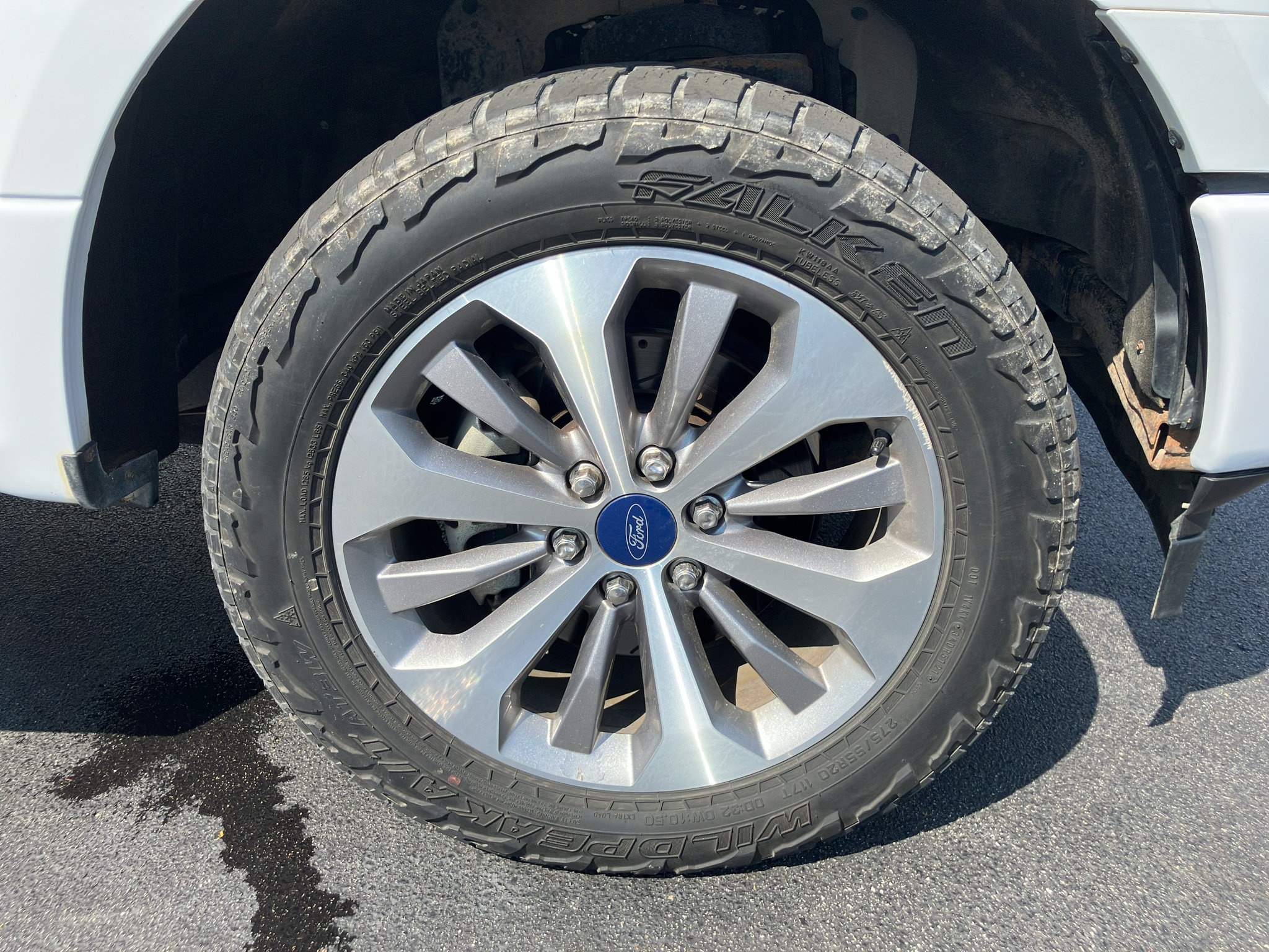 Used 2018 Ford F150 XL w/ Equipment Group 101A Mid AWD/4WD image 13