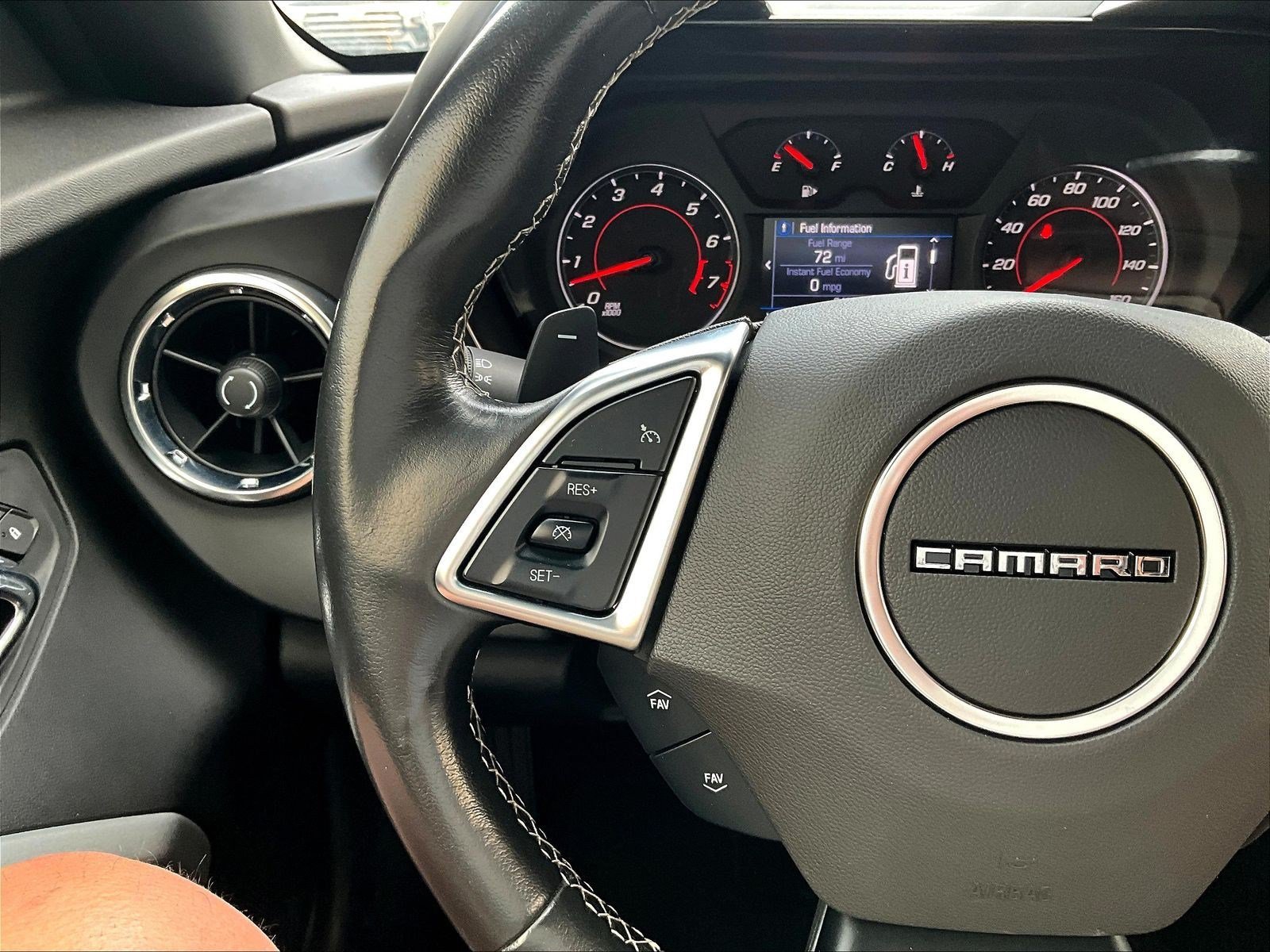 Used 2021 Chevrolet Camaro LT RWD image 9