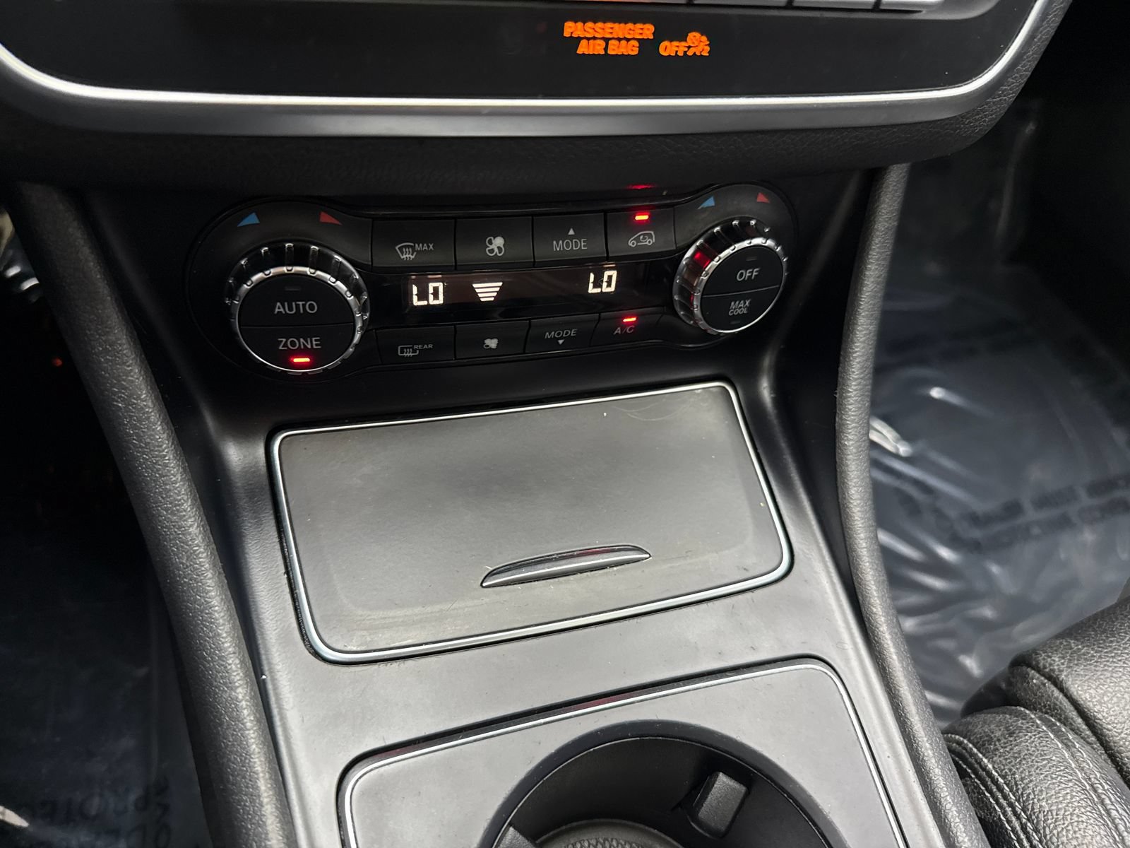 Used 2018 Mercedes-Benz CLA 250 image 30
