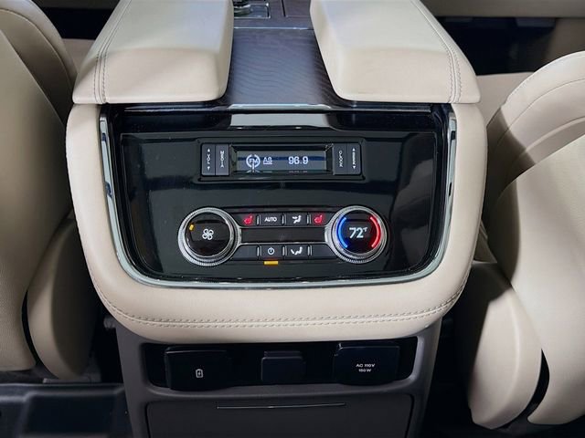 Used 2021 Lincoln Navigator Reserve w/ Luxury Package AWD/4WD image 31