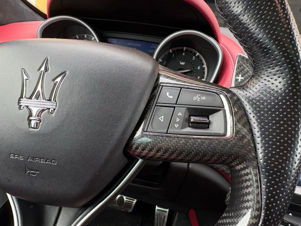 Used 2019 Maserati Levante GTS image 32