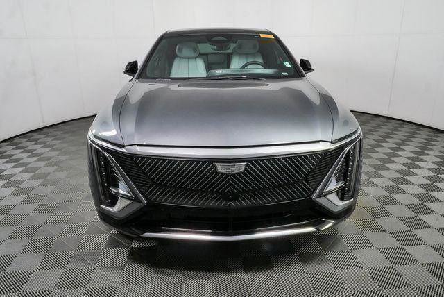 Used 2023 Cadillac Lyriq 2WD image 37
