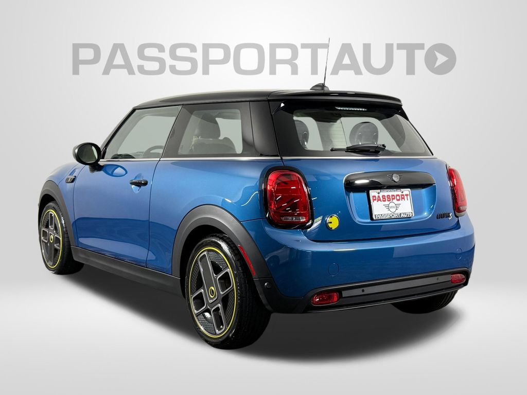 Certified 2024 MINI Cooper SE FWD image 5