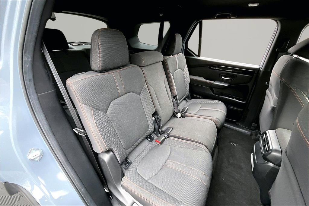 Certified 2024 Honda Pilot Sport image 17