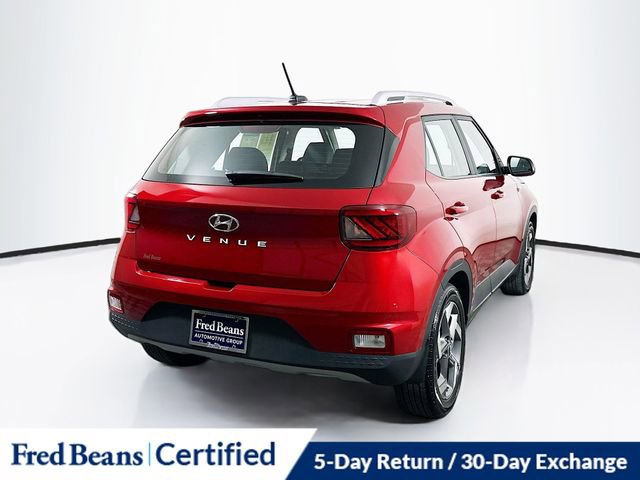 Certified 2025 Hyundai Venue Limited image 8