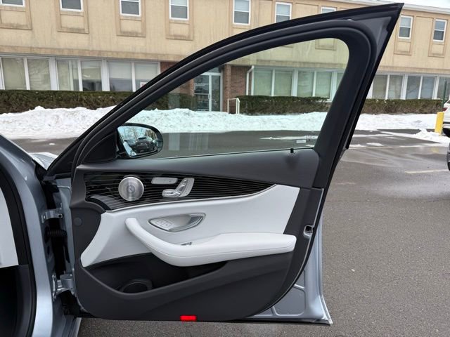Used 2022 Mercedes-Benz E 350 4MATIC Sedan image 27