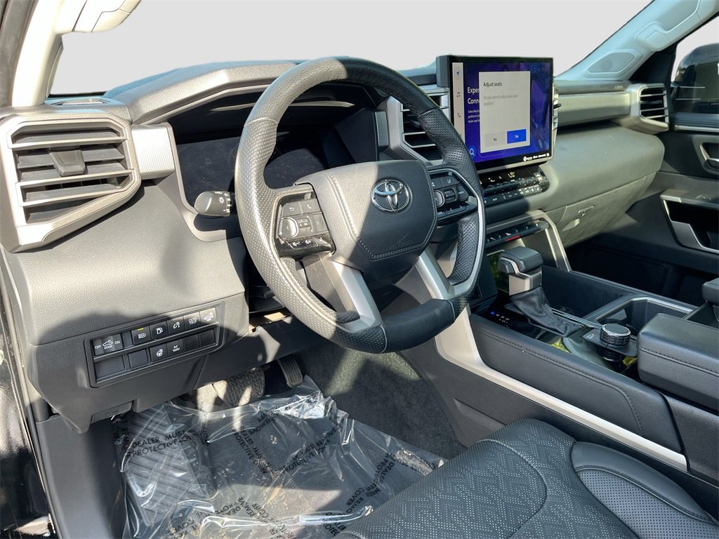 Used 2022 Toyota Tundra Limited image 8