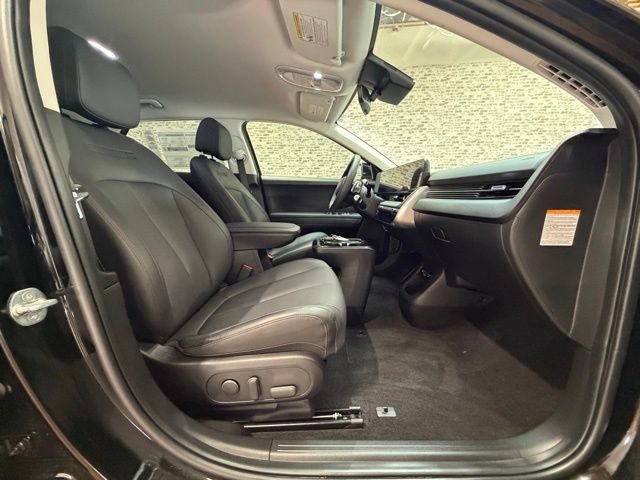 Used 2025 Hyundai Ioniq 5 SEL RWD image 9