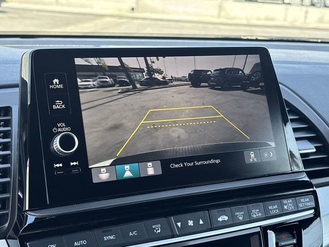 Used 2025 Honda Odyssey Sport-L image 27