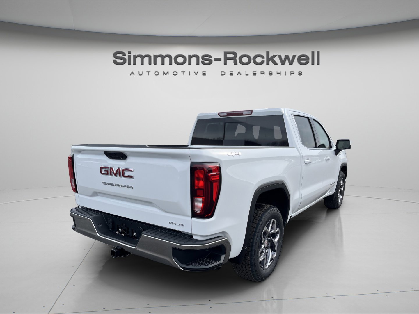New 2026 GMC Sierra 1500 SLE w/ Preferred Package image 7