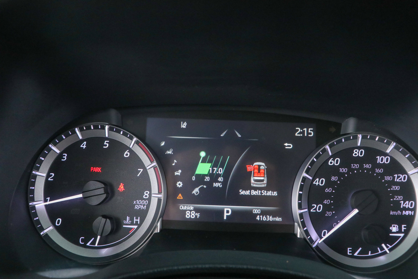 Used 2023 Toyota Highlander XLE AWD/4WD image 16