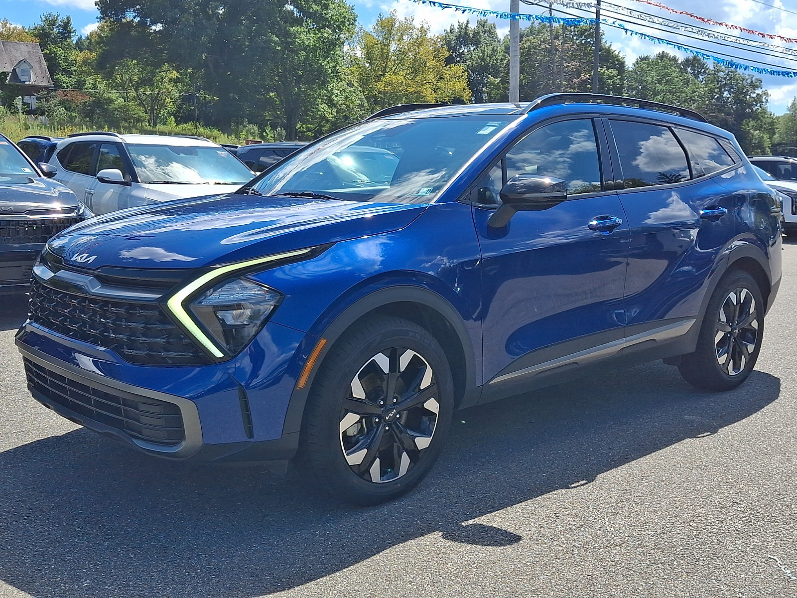 Used 2023 Kia Sportage X-Line w/ X-Line Premium Package AWD/4WD image 3