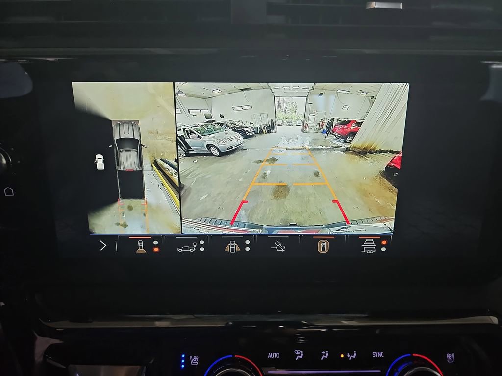 Certified 2024 GMC Sierra 2500 AT4X w/ Snow Plow Prep/Camper Package AWD/4WD image 29