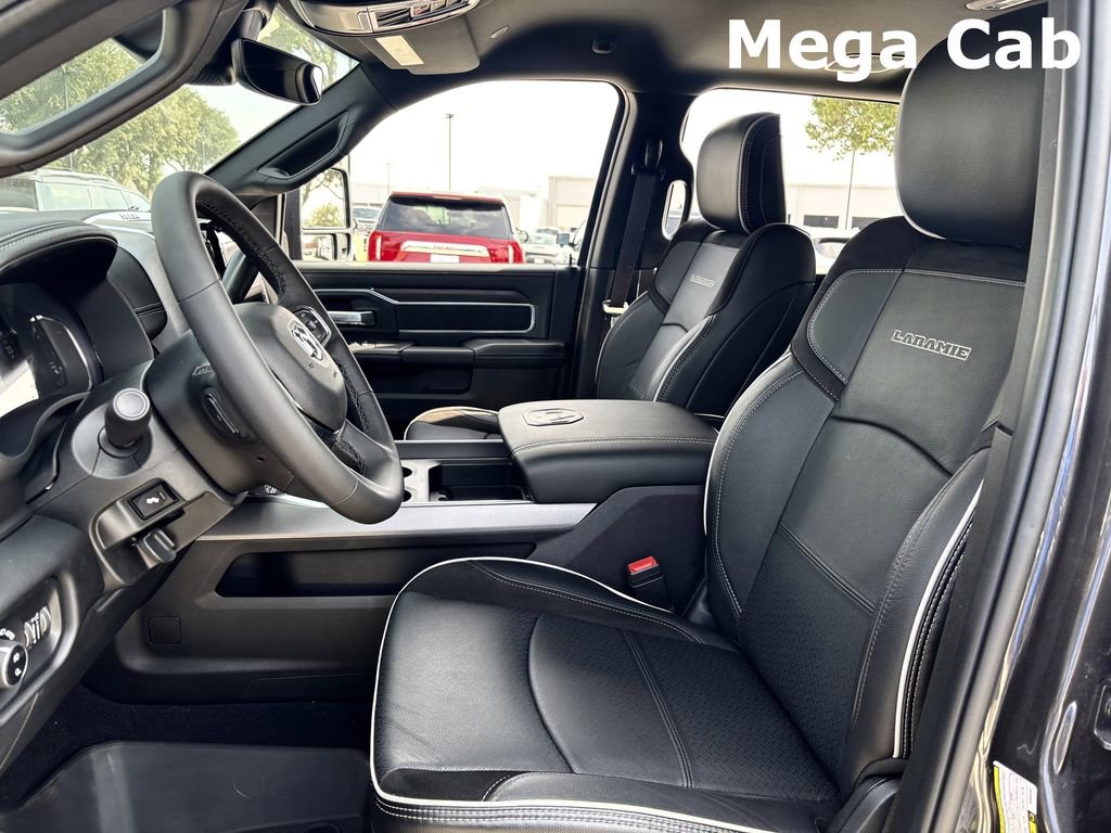 Used 2025 RAM 3500 Laramie w/ Sport Appearance Package image 27