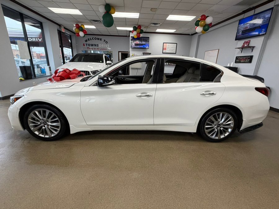 Used 2020 INFINITI Q50 Luxe w/ All Weather Package image 6