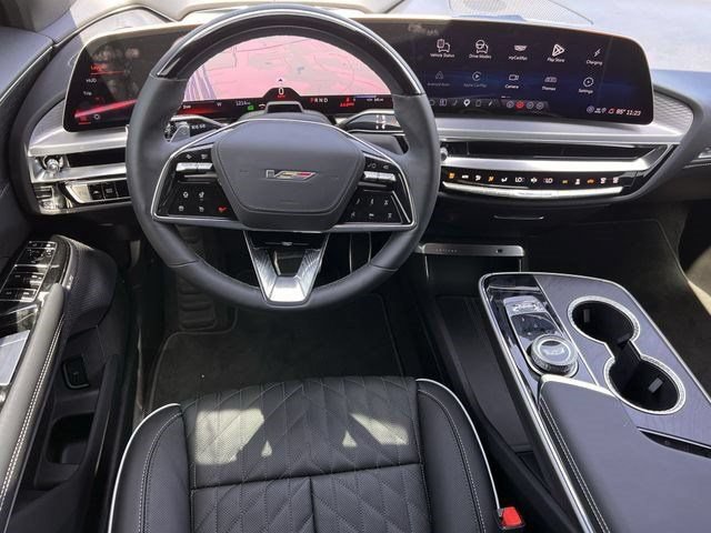 New 2026 Cadillac Lyriq V w/ Exterior Carbon Fiber Package AWD/4WD image 11