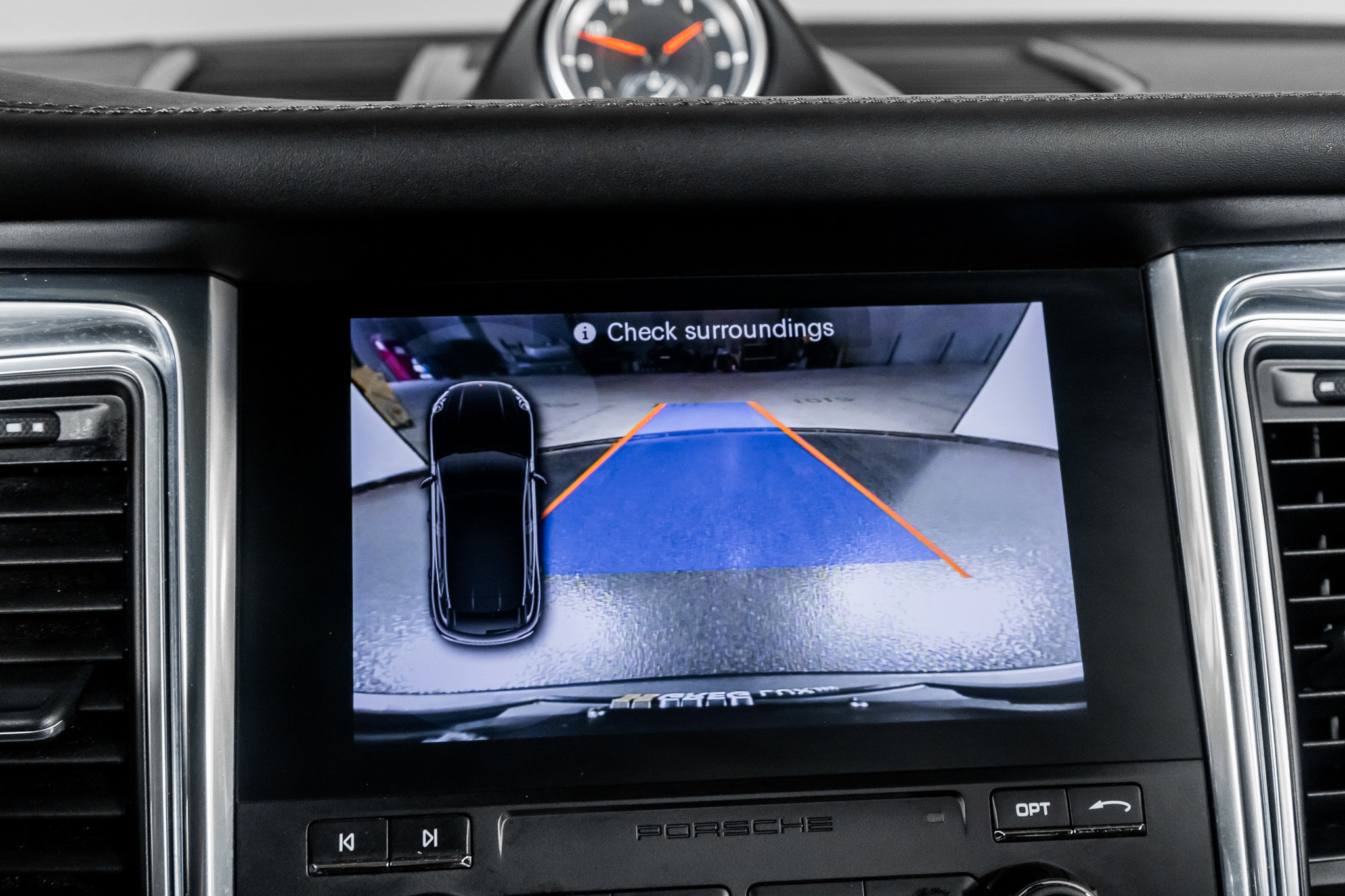 Used 2017 Porsche Macan S image 41