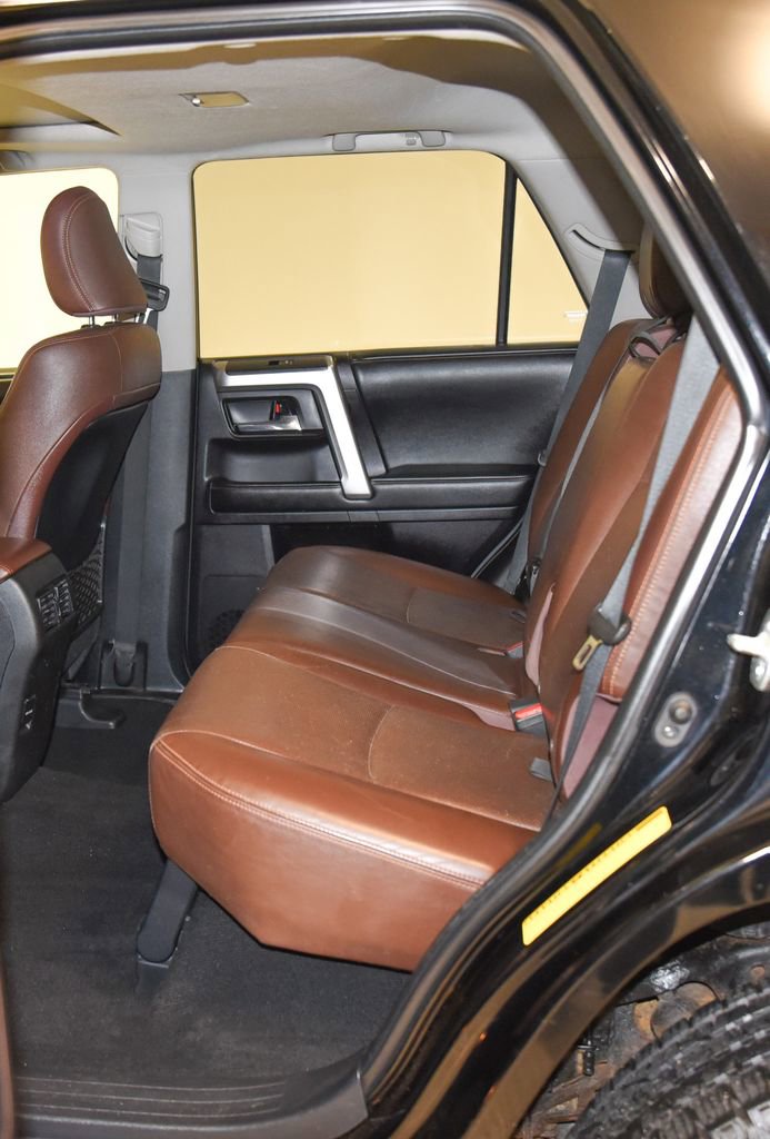 Used 2015 Toyota 4Runner Limited image 9