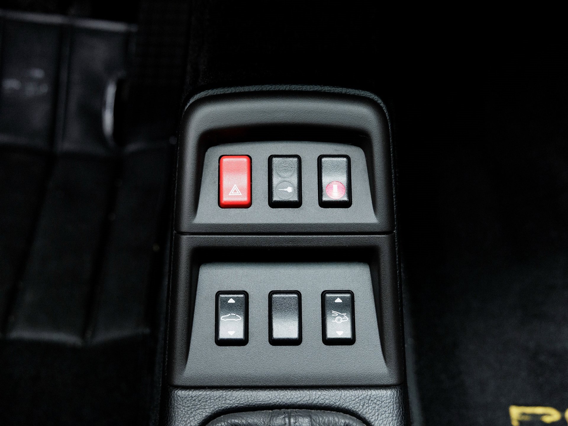 Used 1998 Porsche 911 Carrera 4S image 33