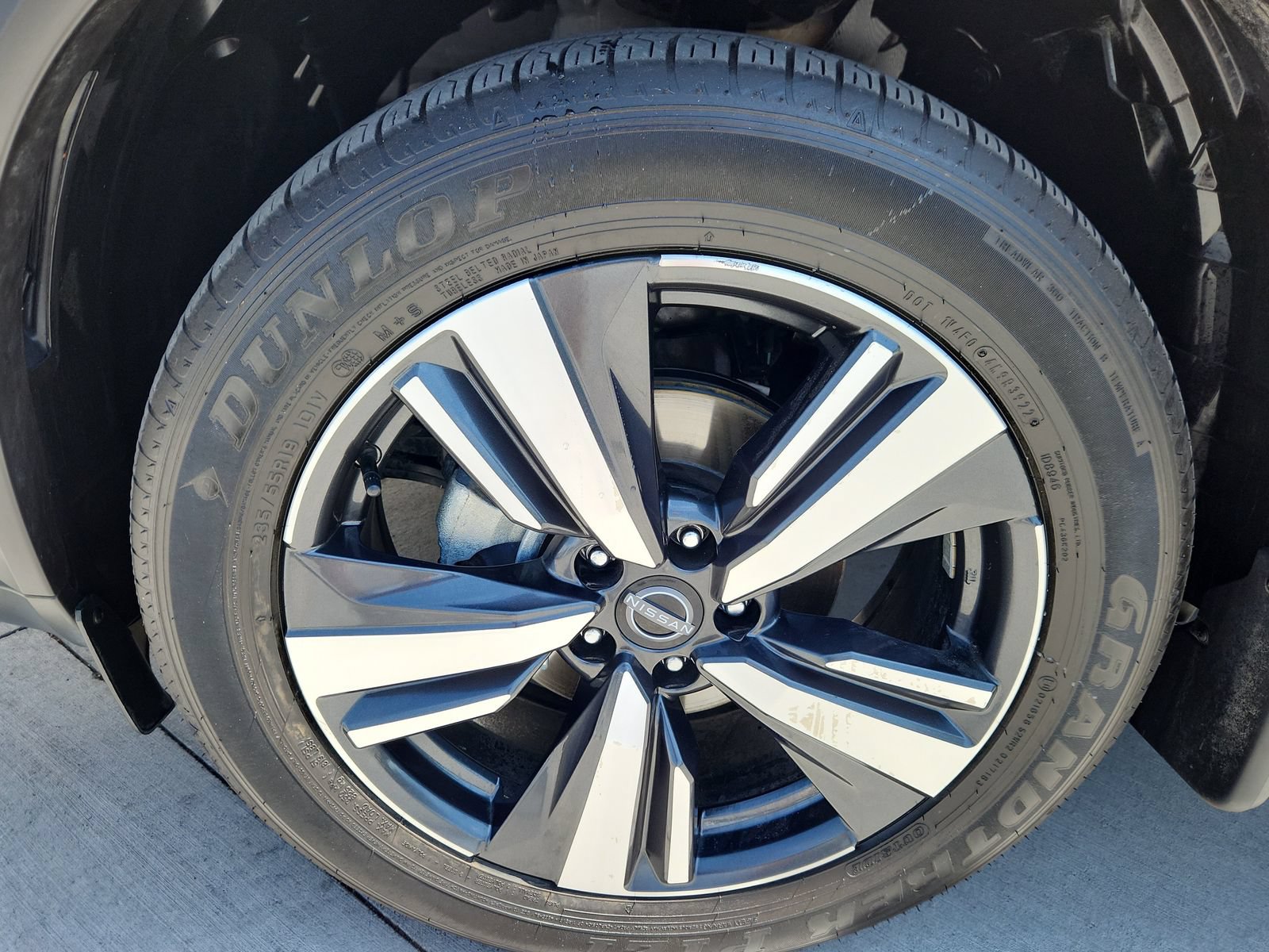 Used 2023 Nissan Rogue Platinum w/ Platinum Premium Package AWD/4WD image 18