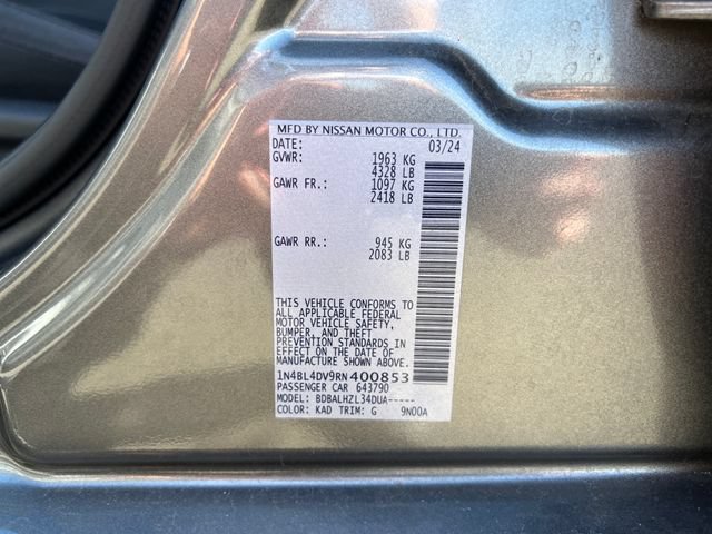 Used 2024 Nissan Altima 2.5 SV FWD image 17