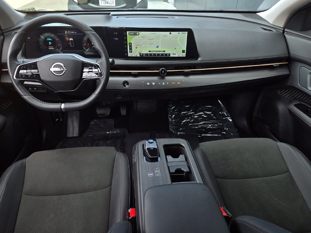 Used 2024 Nissan Ariya FWD image 17