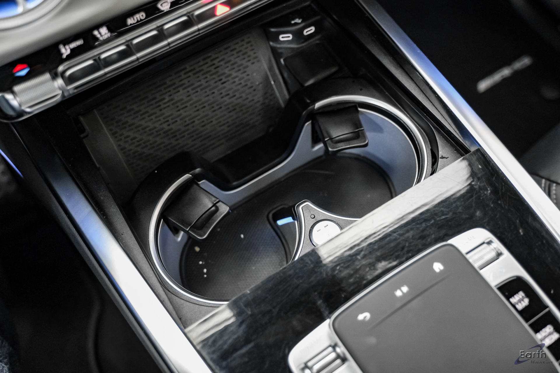 Used 2025 Mercedes-Benz G 550 w/ Exclusive Interior Package image 54
