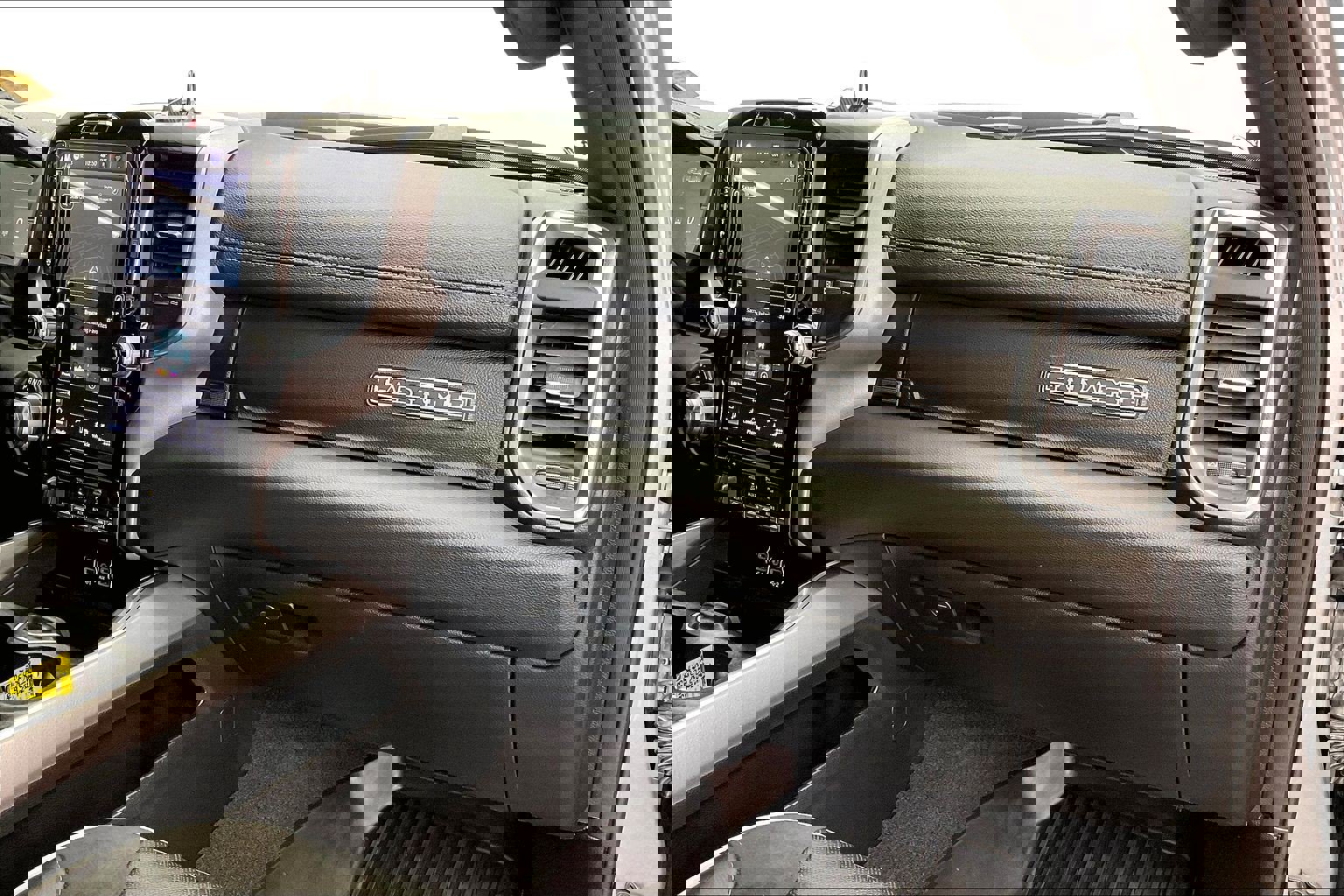 Used 2025 RAM 1500 Laramie w/ Sport Appearance Package image 15